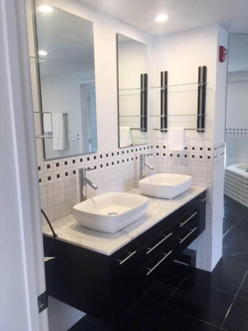 Luxury Three Story Apartment In Short North Columbus Zewnętrze zdjęcie